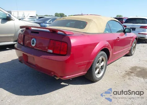 2005 Ford Mustang Gt/Gt Deluxe из США, поврежденный, VIN 1ZVHT85H855209677
